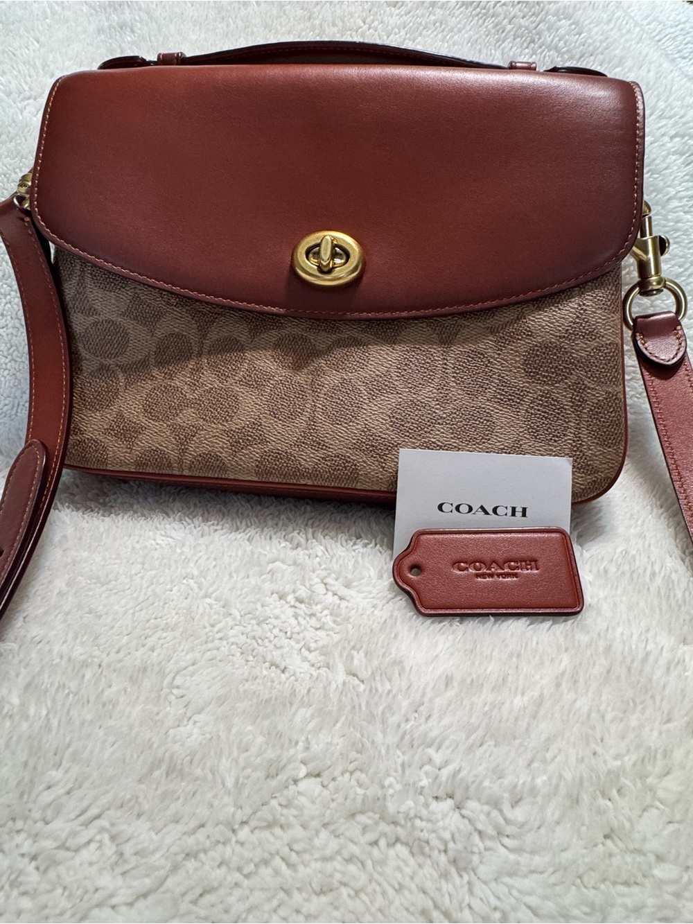 Coach Cassie Crossbody - Picture 11 of 13